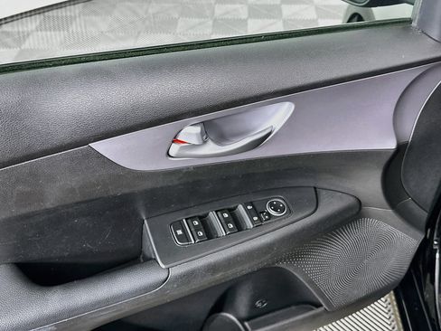 Used 2024 Kia Forte LXS FWD image 15