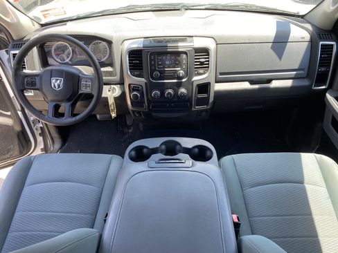 Used 2019 RAM 1500 Classic SLT RWD image 16