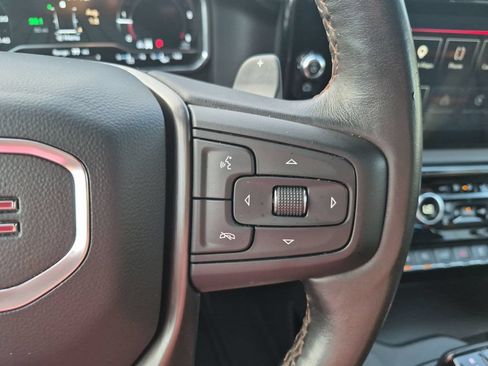 Used 2022 GMC Sierra 1500 AT4 w/ AT4 Premium Package AWD/4WD image 16