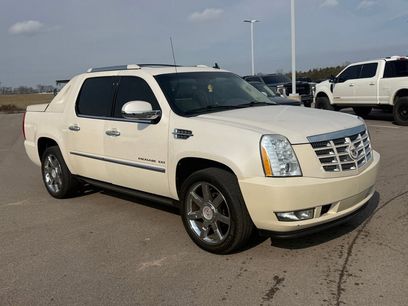 Used 2010 Cadillac Escalade EXT Premium