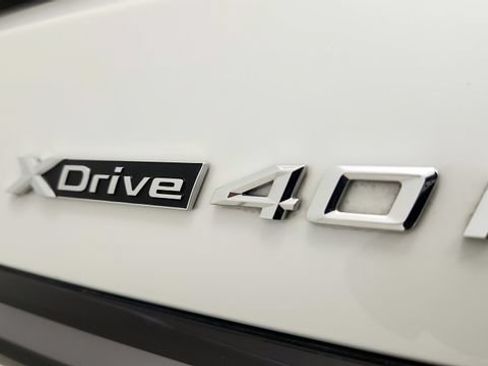 Used 2024 BMW X7 xDrive40i w/ M Sport Package AWD/4WD image 34