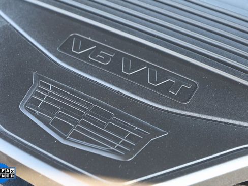 Used 2023 Cadillac XT6 Premium Luxury image 24