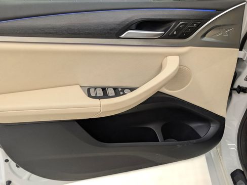 Certified 2024 BMW X3 xDrive30i w/ M Sport Package image 14