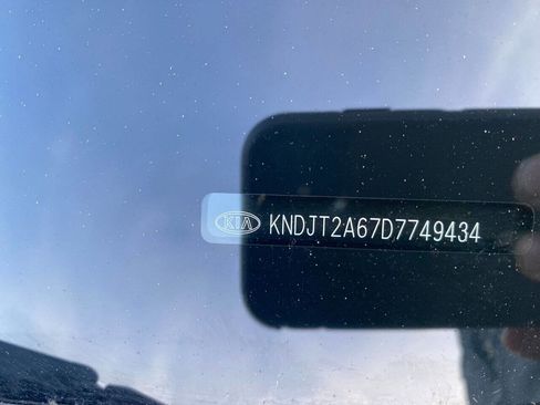 Used 2013 Kia Soul ! image 13