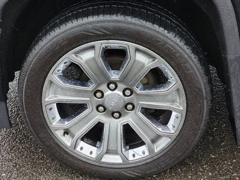 Used 2018 GMC Sierra 1500 Denali w/ Denali Ultimate Package image 18