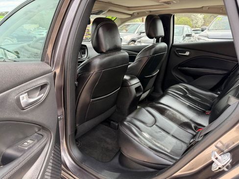 Used 2016 Dodge Dart Limited image 6