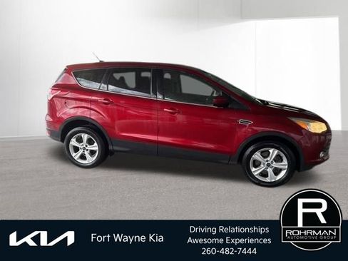 Used 2015 Ford Escape SE image 7