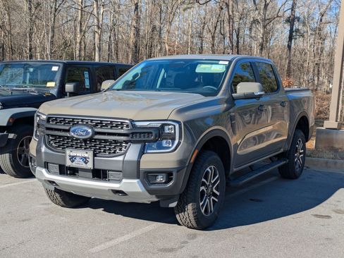 New 2025 Ford Ranger Lariat w/ FX4 Off-Road Package image 6