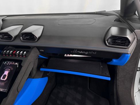Used 2023 Lamborghini Huracan Tecnica RWD image 30