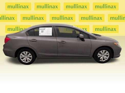 Used 2012 Honda Civic LX image 2