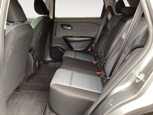 Used 2023 Nissan Rogue SV FWD image 26