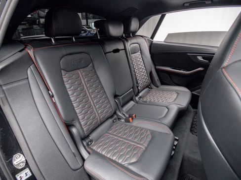 Used 2024 Audi RS Q8 AWD/4WD image 30
