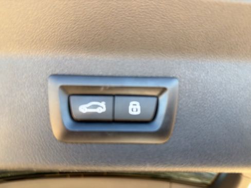 Used 2023 BMW X3 sDrive30i w/ Convenience Package image 16