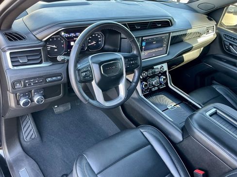 Used 2021 GMC Yukon XL Denali image 38