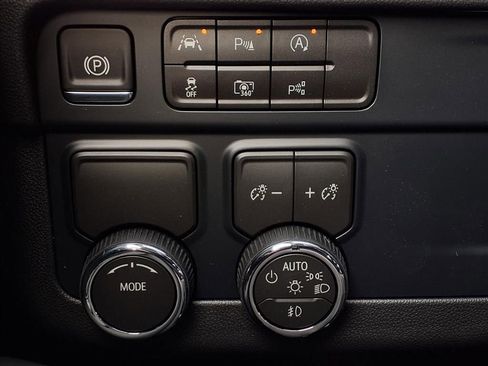 New 2026 Chevrolet Tahoe LT w/ Comfort Package image 18