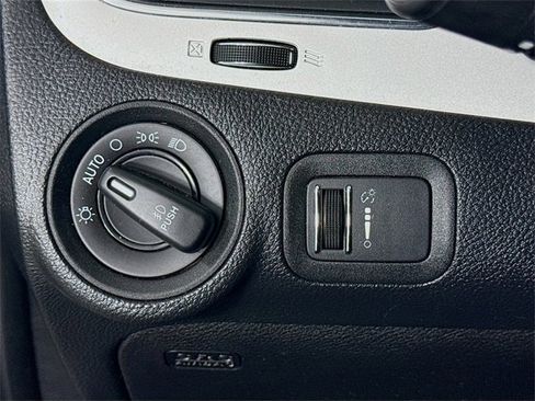 Used 2019 Dodge Journey SE w/ Connectivity Group image 10