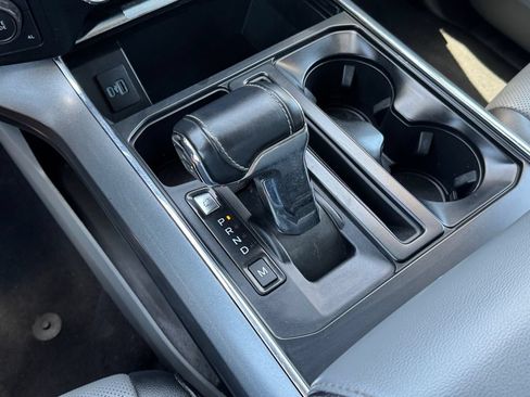 Used 2023 Ford F150 Lariat AWD/4WD image 17