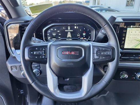 Used 2023 GMC Sierra 1500 Elevation image 25