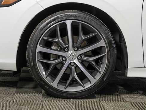 Used 2024 Honda Civic Touring image 23