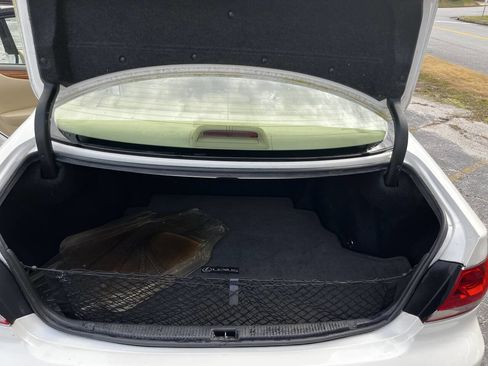 Used 2005 Lexus ES 330 image 14