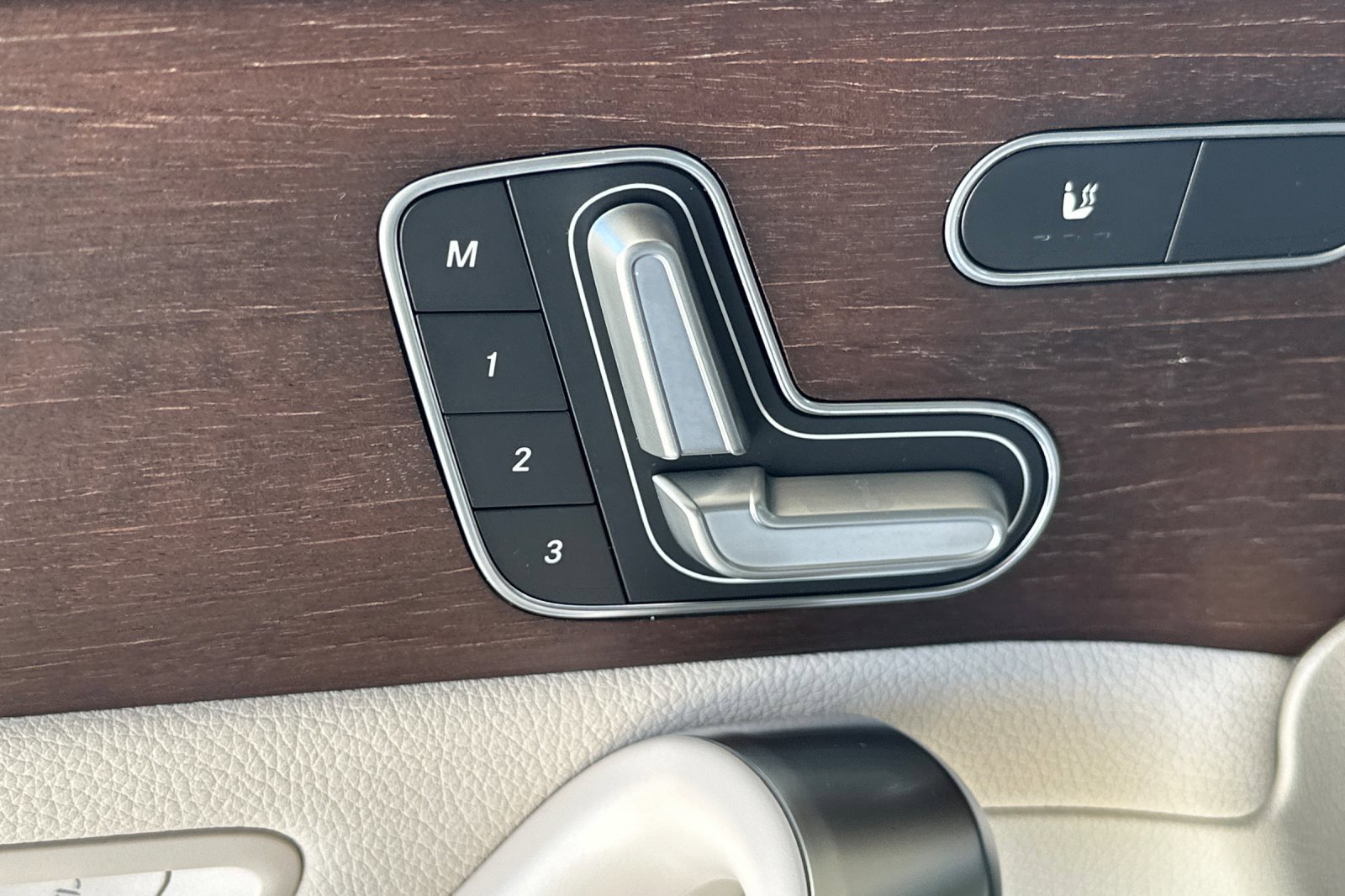 Certified 2023 Mercedes-Benz CLA 250 image 16