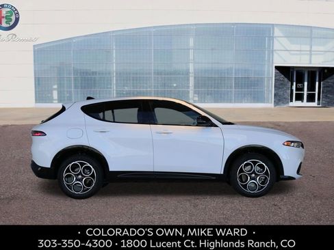 New 2025 Alfa Romeo Tonale w/ Premium Package image 7