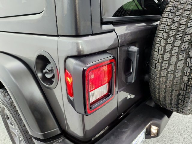 Used 2019 Jeep Wrangler Unlimited Sport S AWD/4WD image 29
