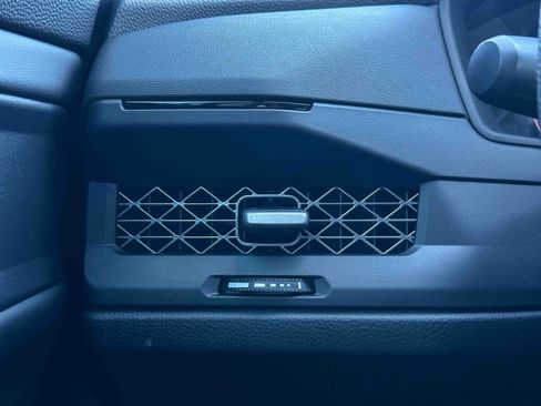 New 2025 Honda Accord SE image 26