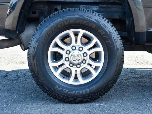Used 2018 RAM 2500 Laramie w/ Snow Chief Group AWD/4WD image 22