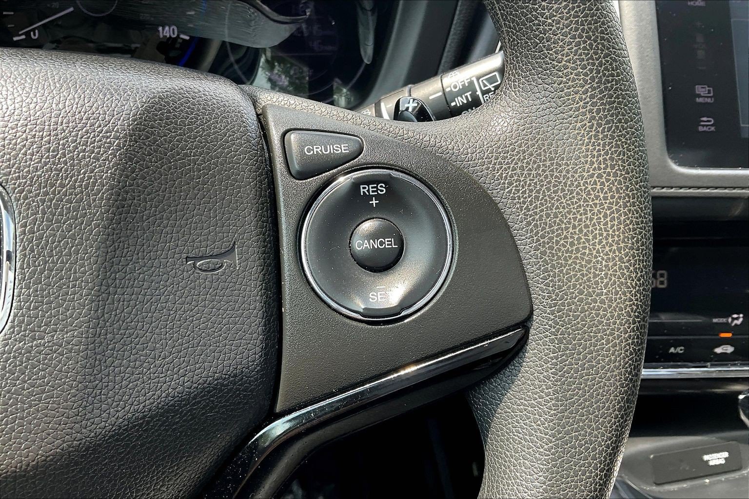 Used 2016 Honda HR-V EX image 12
