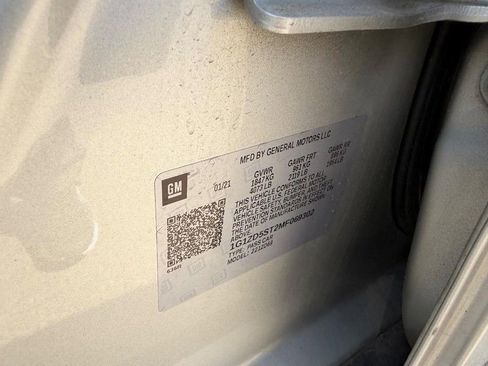 Used 2021 Chevrolet Malibu LT image 20