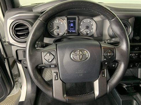 Used 2019 Toyota Tacoma TRD Pro image 11