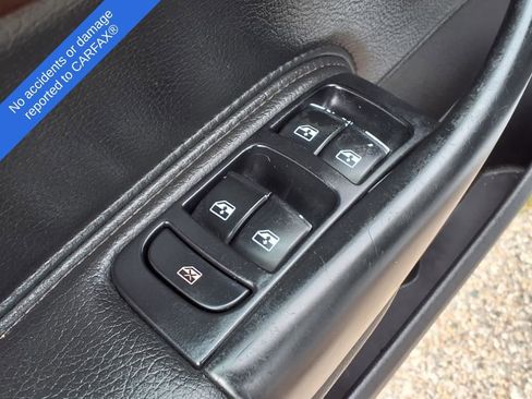 Used 2010 Saab 9-3 2.0T w/ Comfort Package image 14