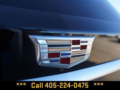 Used 2024 Cadillac XT6 Premium Luxury image 4