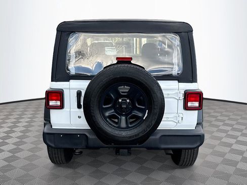 Used 2021 Jeep Wrangler Sport image 7