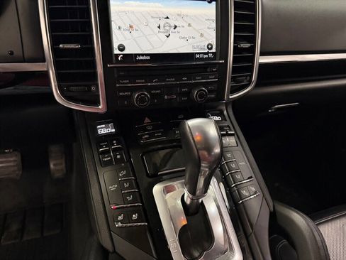 Used 2014 Porsche Cayenne Diesel image 22