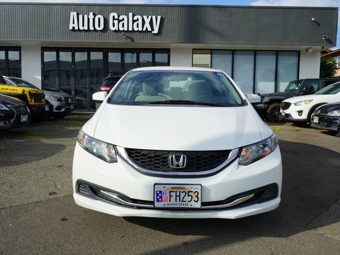 Used 2015 Honda Civic LX image 3