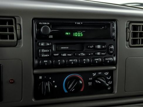 Used 2000 Ford F350 Lariat image 30