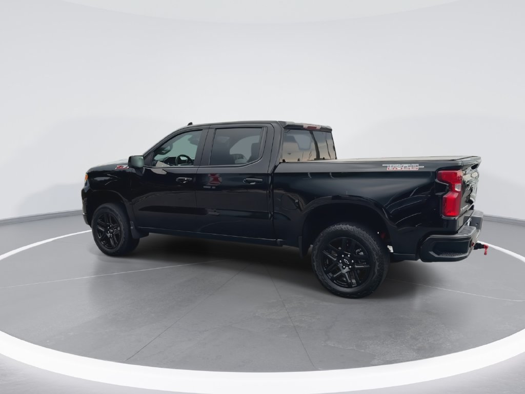 Used 2025 Chevrolet Silverado 1500 LT Trail Boss w/ Protection Package AWD/4WD image 6