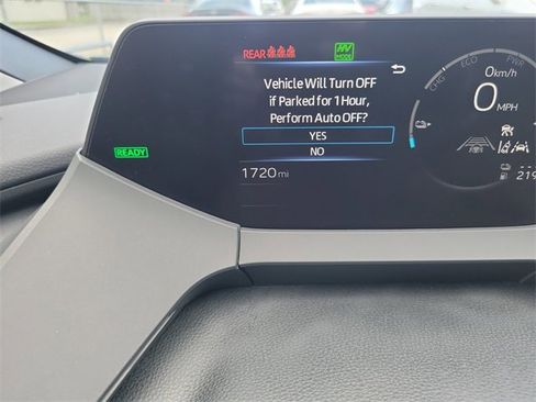 Used 2024 Toyota Prius Prime Premium image 18