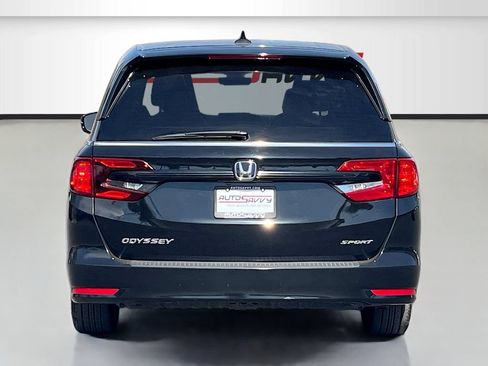 Used 2023 Honda Odyssey Sport image 6