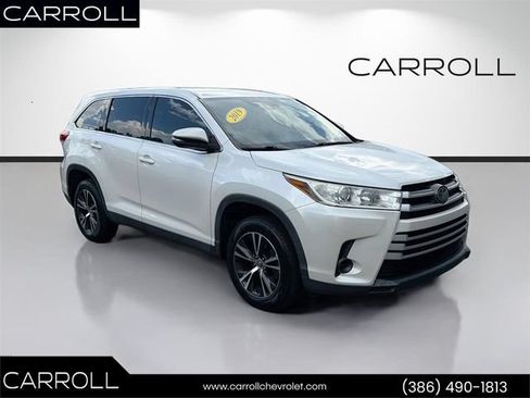 Used 2019 Toyota Highlander LE FWD image 1