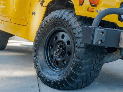 Used 1998 HUMMER H1 4-Door Open Top image 31