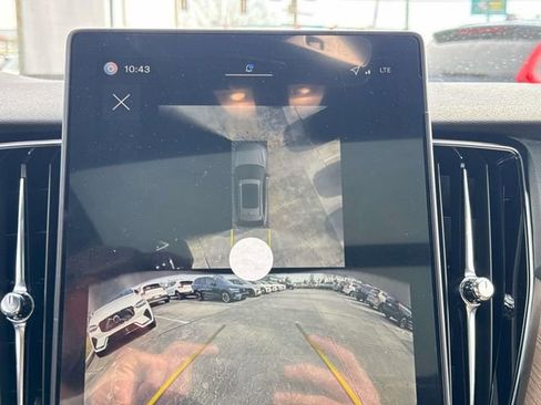 New 2026 Volvo XC60 B5 Plus w/ Protection Package Premier image 29