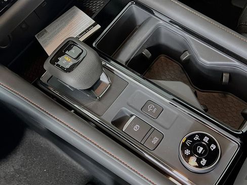 New 2026 Nissan Pathfinder Rock Creek image 15