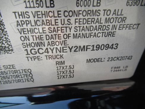 Used 2021 Chevrolet Silverado 2500 LT w/ All Star Edition AWD/4WD image 21