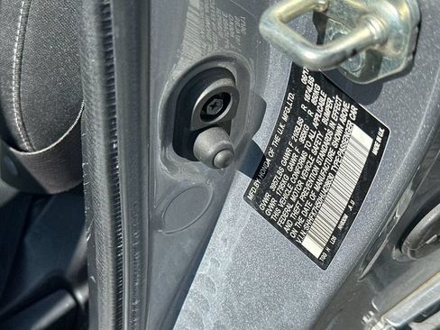 Used 2017 Honda Civic EX image 26
