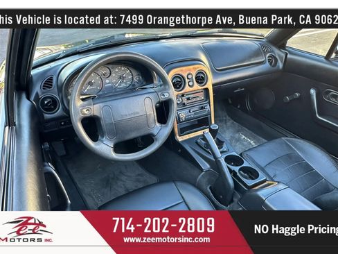 Used 1996 MAZDA MX-5 Miata RWD image 18