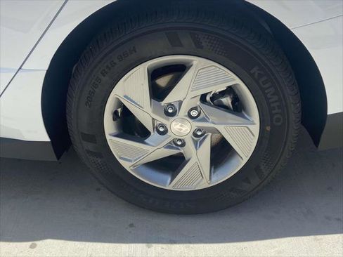 New 2025 Hyundai Sonata SE FWD image 7