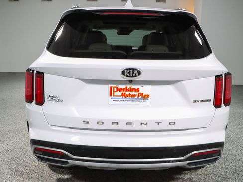 Used 2021 Kia Sorento SX image 8